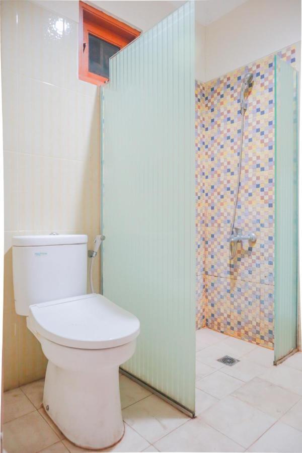 Oyo 2196 Ss Homes Jakarta Ngoại thất bức ảnh