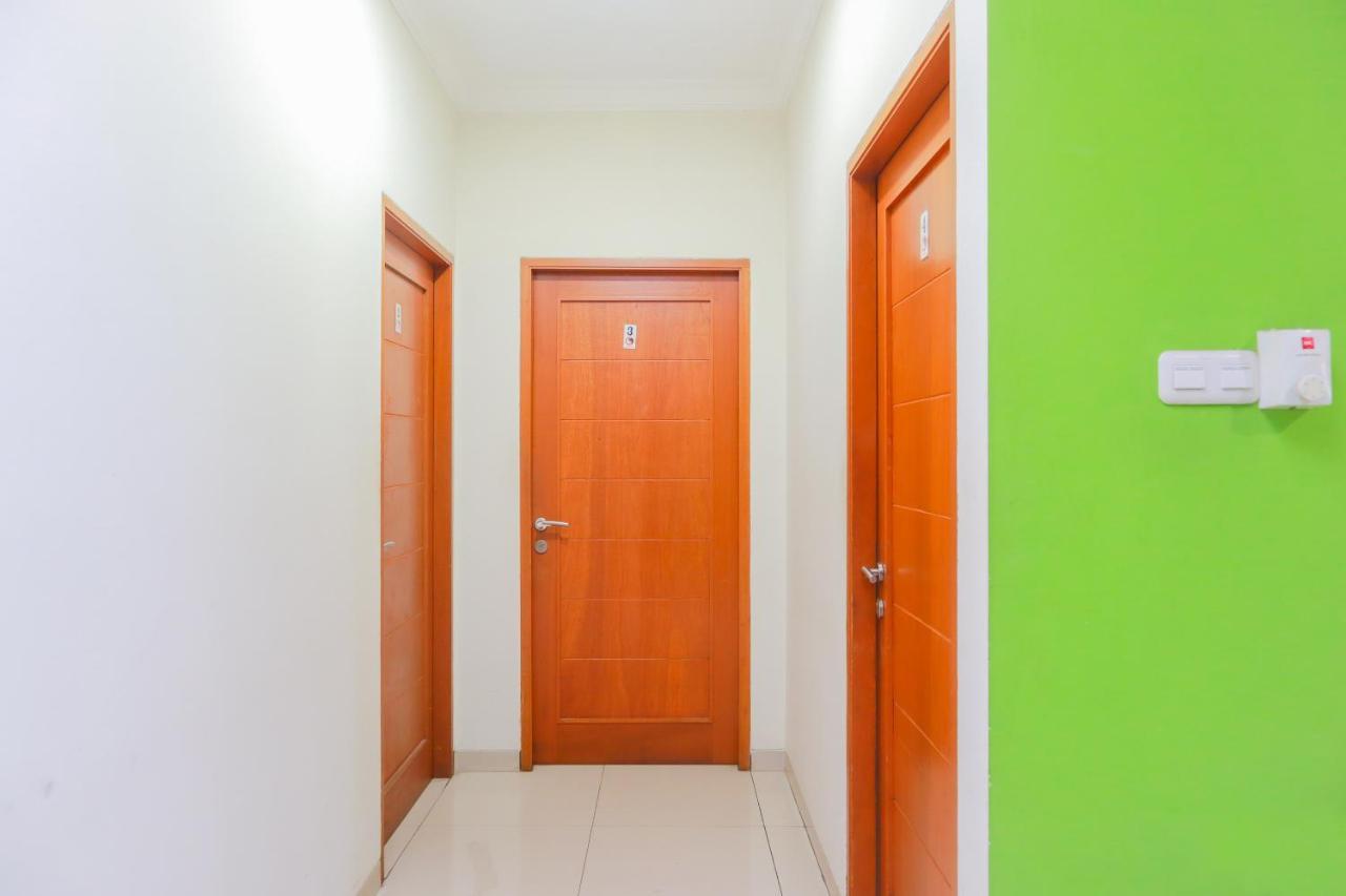 Oyo 2196 Ss Homes Jakarta Ngoại thất bức ảnh